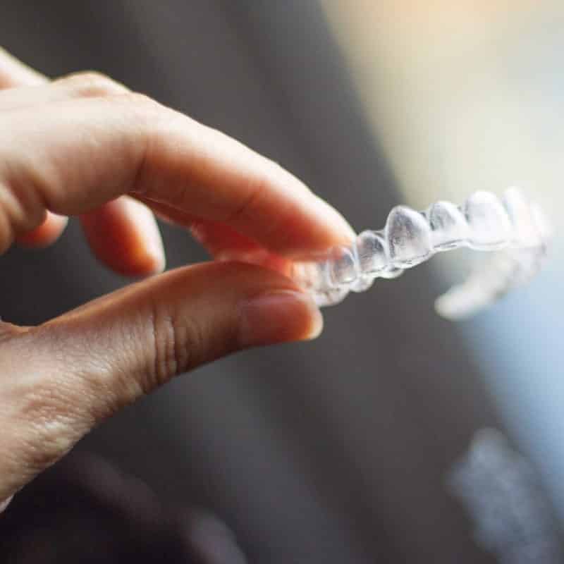 invisalign-skinne